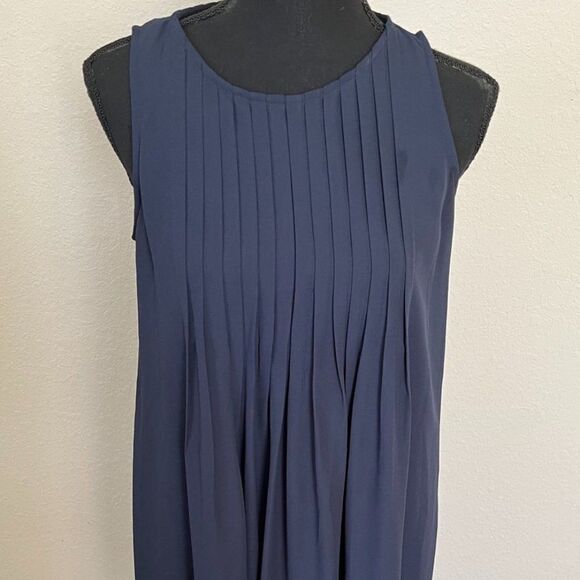 Nanette by Nanette Lepore Sleeveless Chiffon Pintuck Dress size 2 - Picture 5 of 14